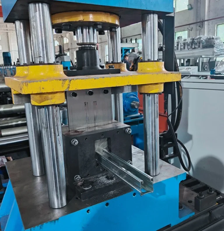 flying cut off machine equipment